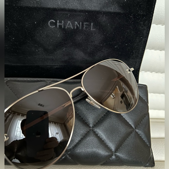CHANEl 59mm polarized Aviator Sunglasses - Picture 2 of 5